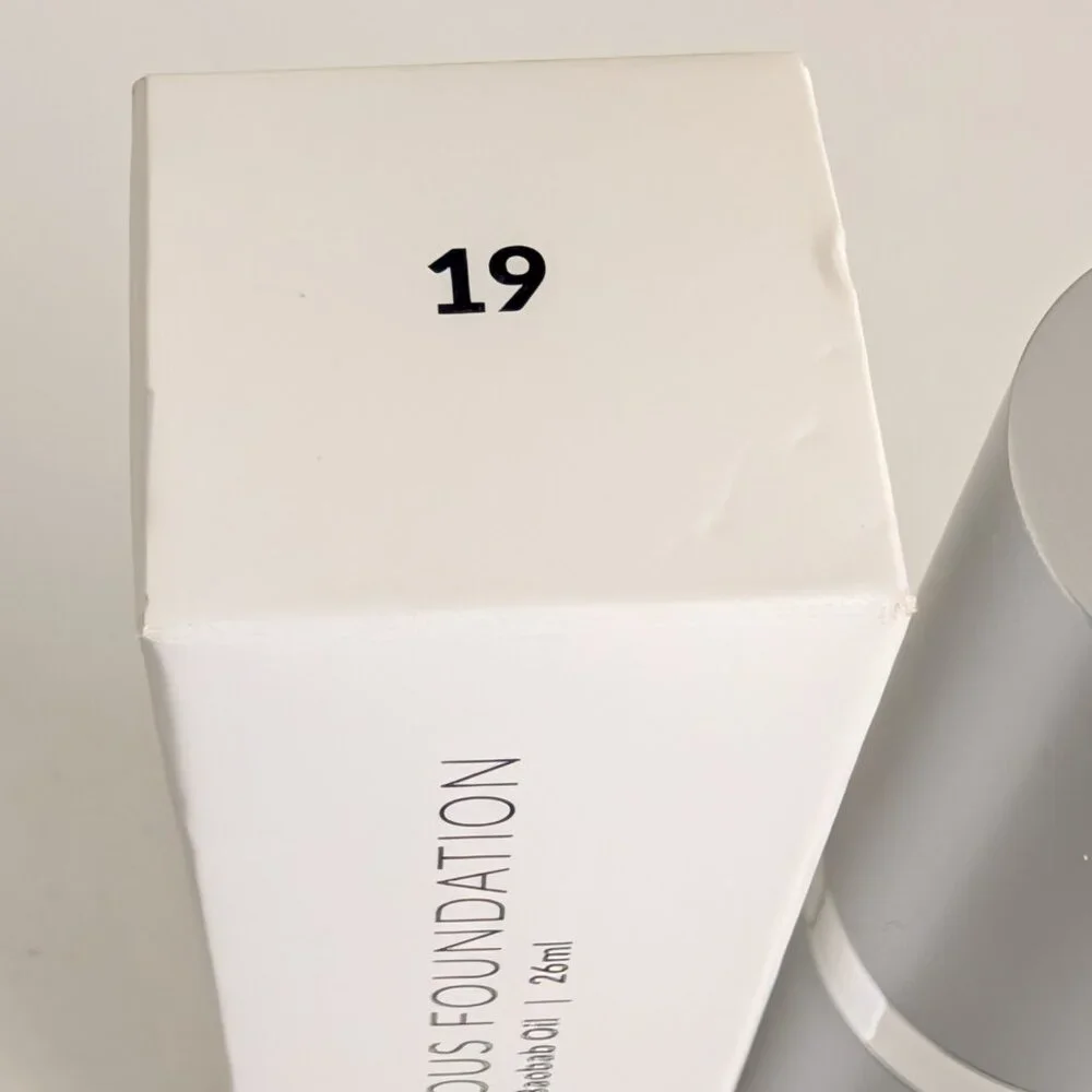 Bellame Luminous Foundation Baobab Oil #19 Deep, Deepest w Neutral to Rosy Under